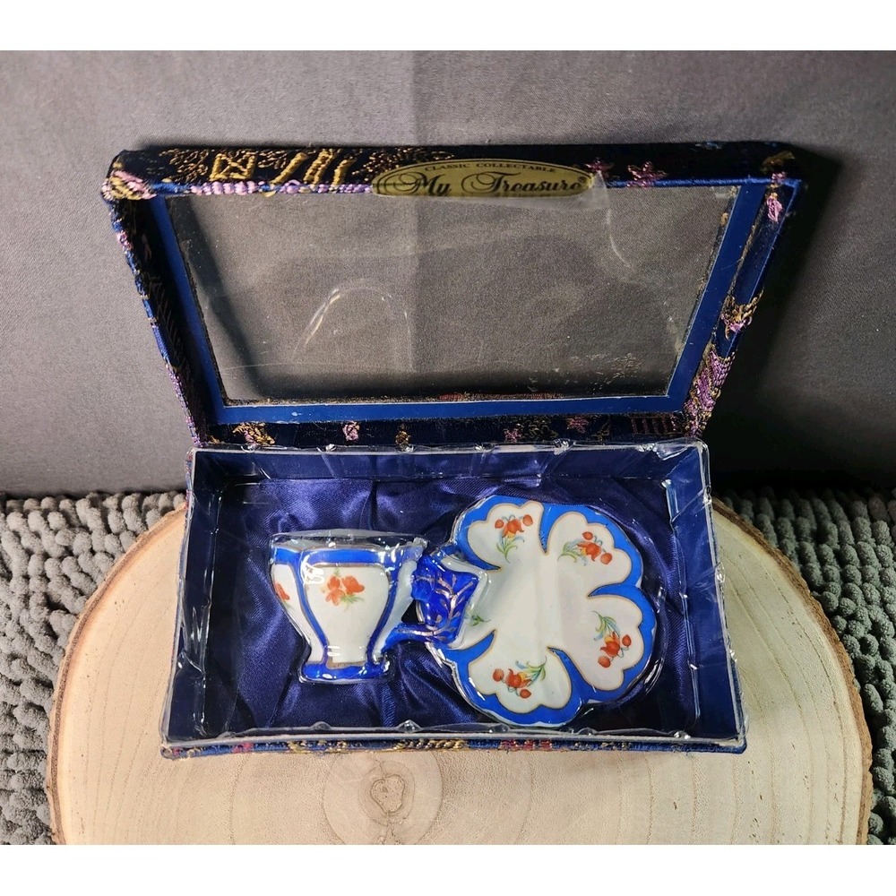 Kingsbridge‎ International Mini China Set Teacup And Saucer In Box